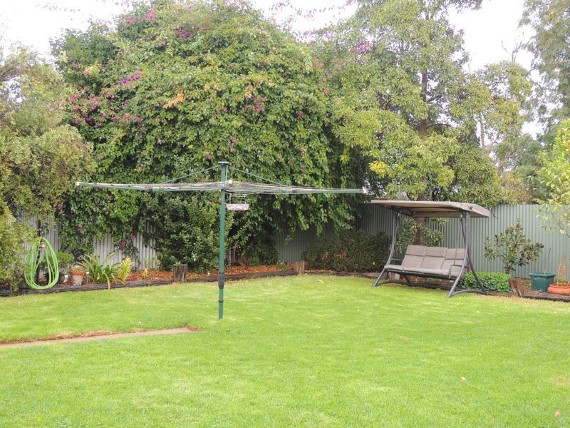 78 Stradbroke Avenue, Swan Hill VIC 3585