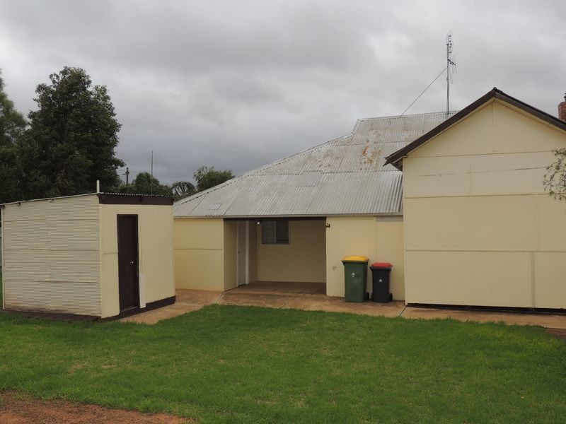 115 Stradbroke Avenue, Nyah VIC 3594