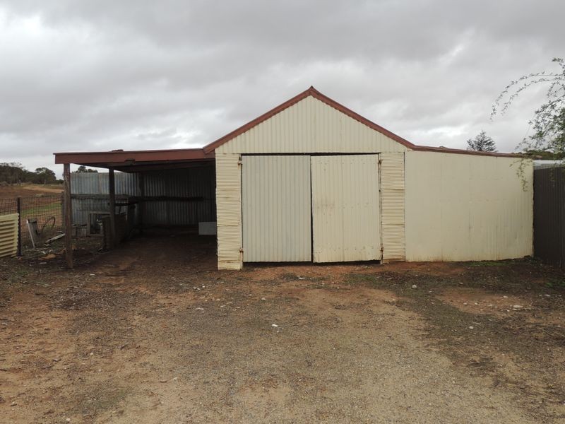 115 Stradbroke Avenue, Nyah VIC 3594