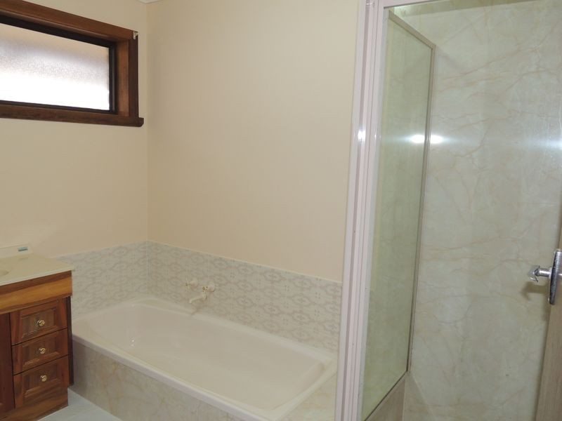 26 Adams Road, Swan Hill VIC 3585