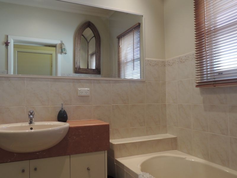 68 Thurla Street, Swan Hill VIC 3585