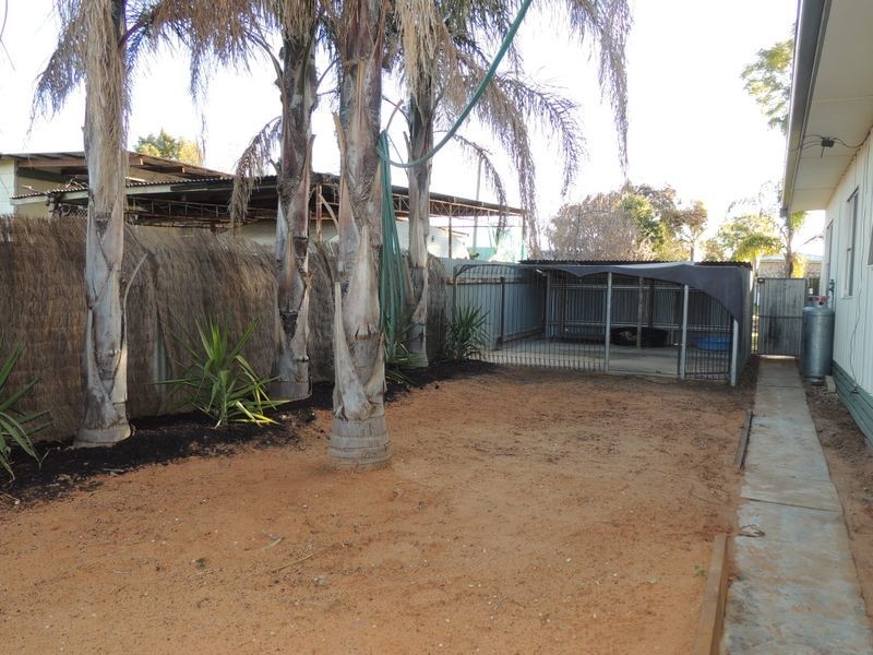 16 School Hill Road, Nyah VIC 3594