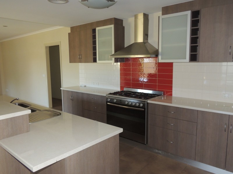 25 Cutri Drive, Swan Hill VIC 3585