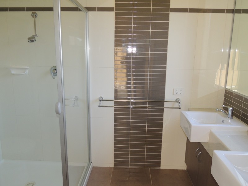 25 Cutri Drive, Swan Hill VIC 3585