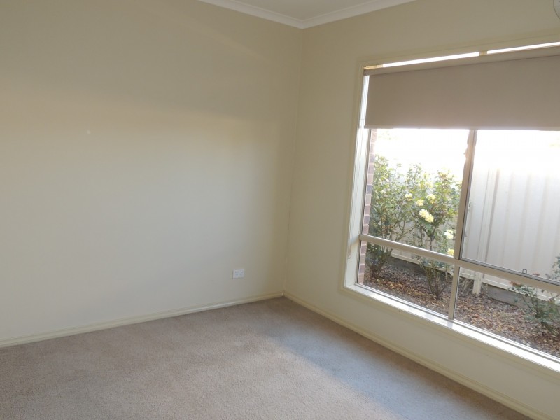 25 Cutri Drive, Swan Hill VIC 3585