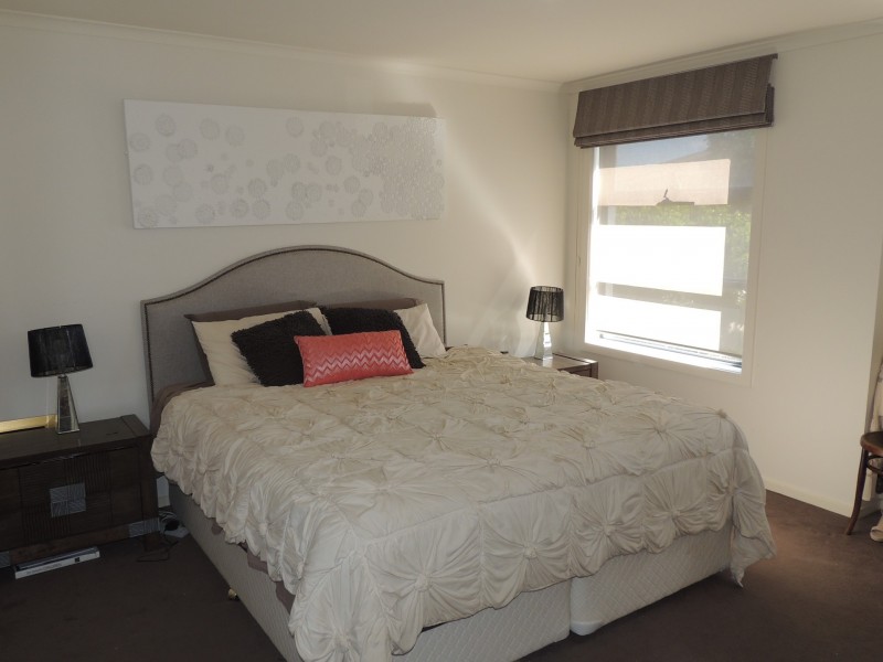 8 Manna Street, Swan Hill VIC 3585