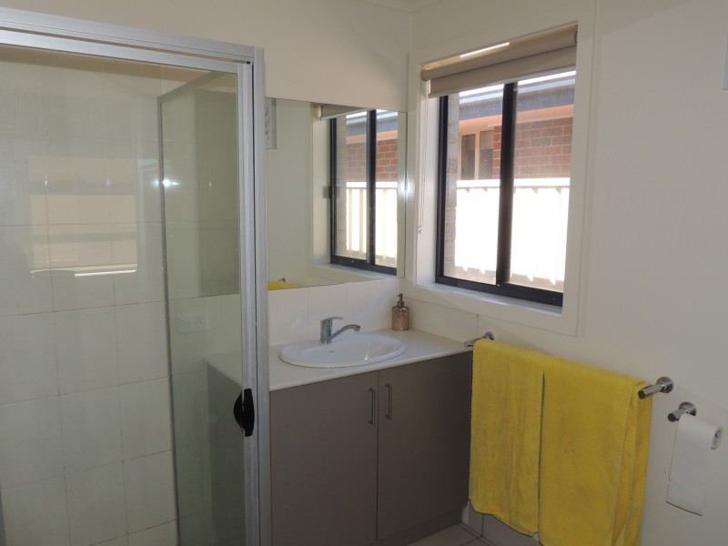 8 Manna Street, Swan Hill VIC 3585