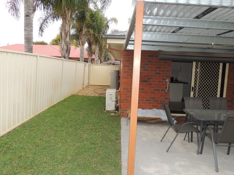 2/12 Wonnon Street, Swan Hill VIC 3585