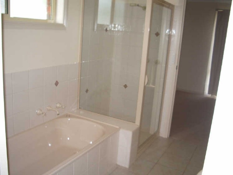 3/12 Wonnon Court, Swan Hill VIC 3585