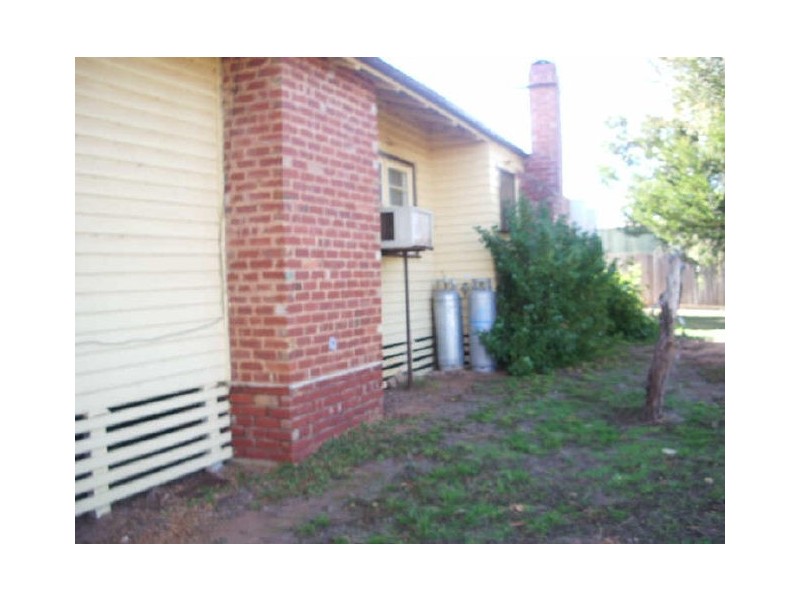 22 Lauer Crescent, Nyah West VIC 3595