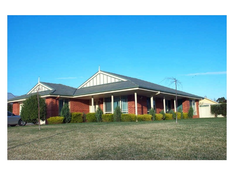 7 Nalder Drive, Swan Hill VIC 3585