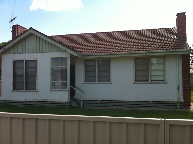 4 Mundara Street, Swan Hill VIC 3585