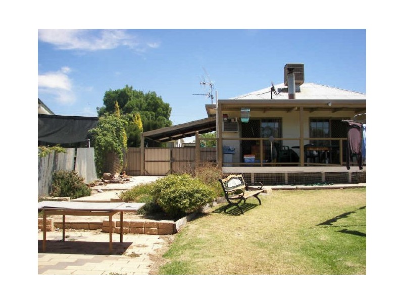 16 Bell Street, Nyah VIC 3594