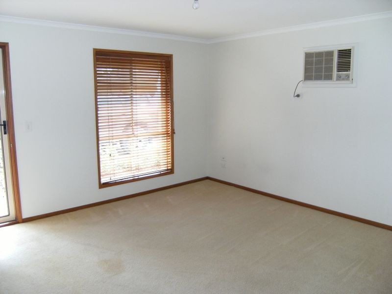 2/9 Foster Street, Swan Hill VIC 3585