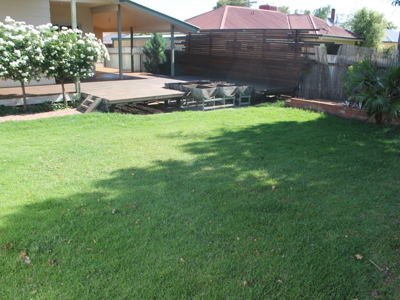 12 Donnington Street, Swan Hill VIC 3585