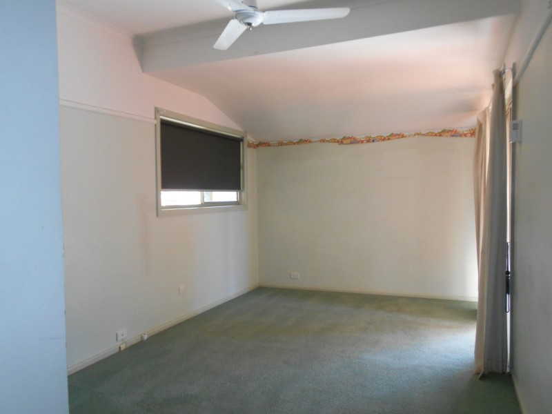 12 Donnington Street, Swan Hill VIC 3585