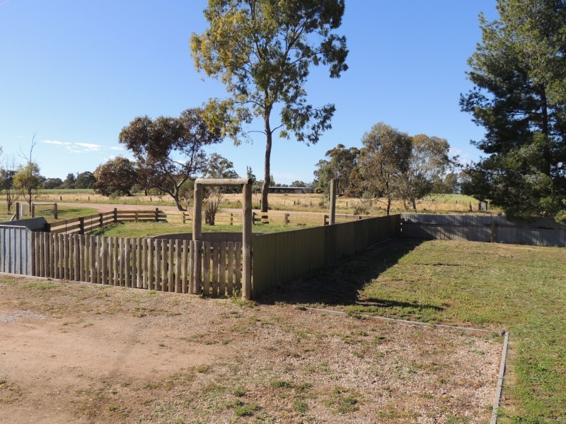 20 Whitlock Lane, Pental Island, Swan Hill VIC 3585