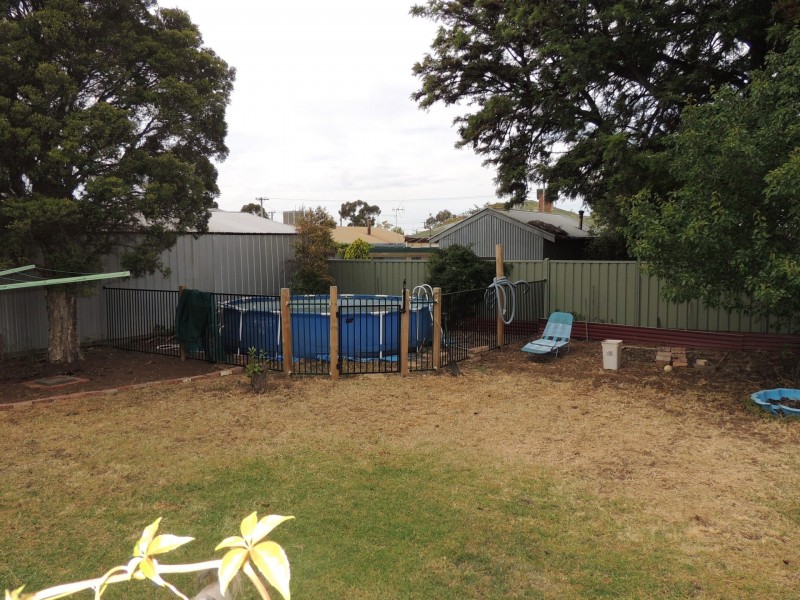 37 Gray Street, Swan Hill VIC 3585