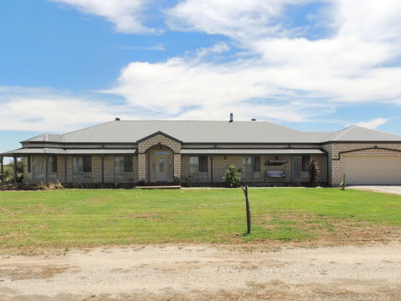 2205 Kerang Murrabit Road, Murrabit VIC 3579