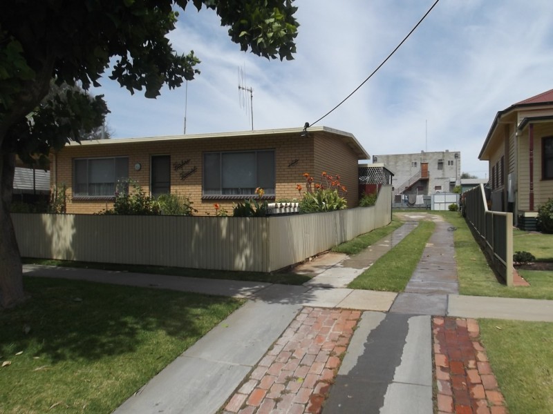 Unit 3/160 Curlewis Street, Swan Hill VIC 3585