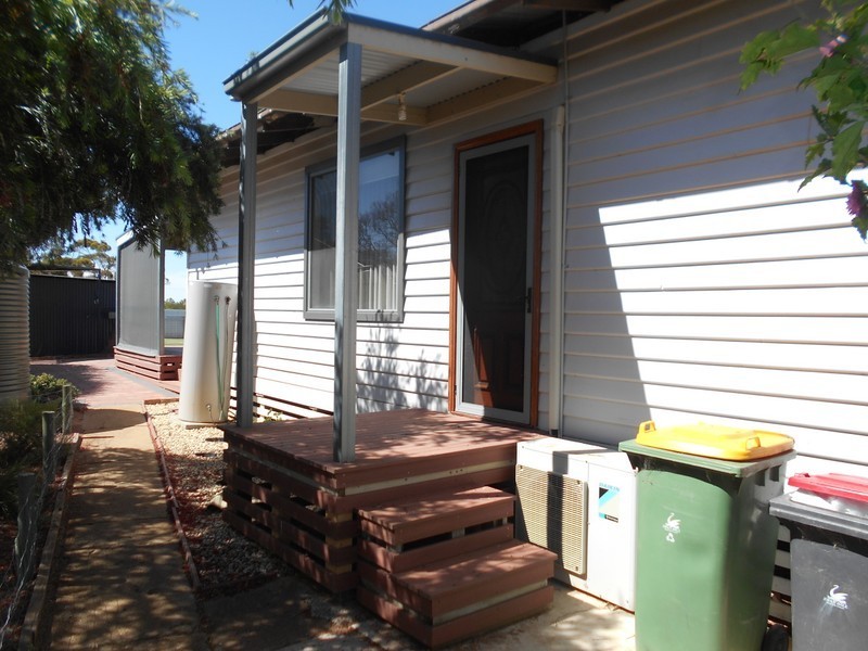 6 Lauer Crescent, Nyah West VIC 3595