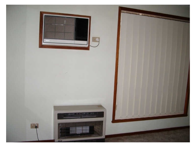 2/12 Poole Boulevard, Swan Hill VIC 3585