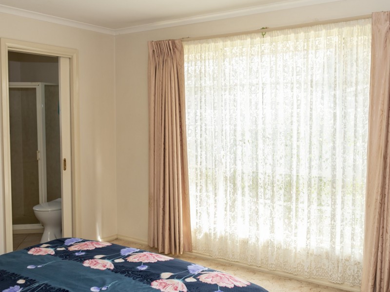 11 Barwick Court, Swan Hill VIC 3585