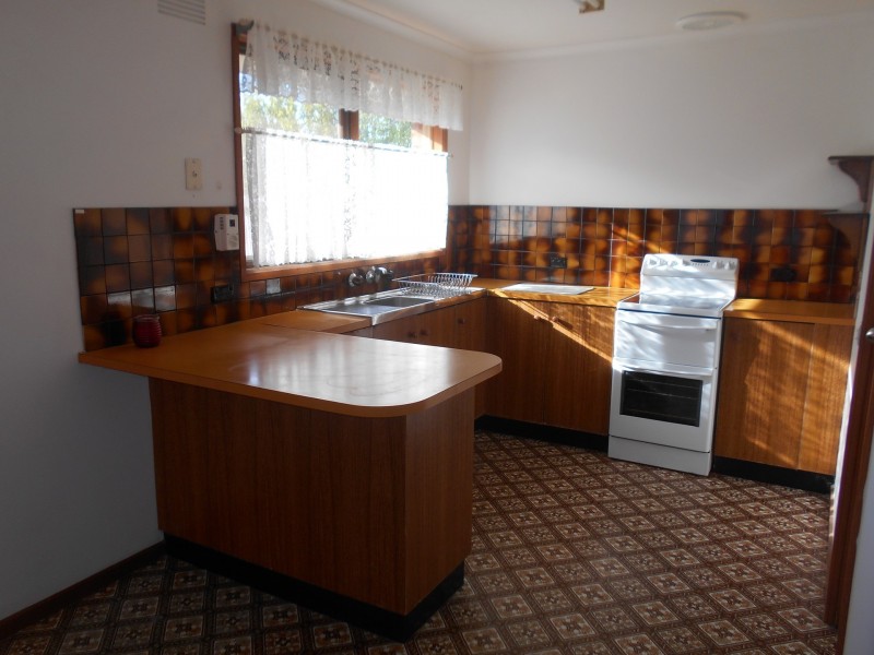 6 Livingston Court, Swan Hill VIC 3585