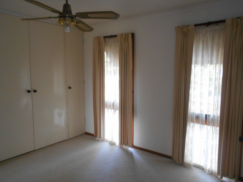 6 Livingston Court, Swan Hill VIC 3585