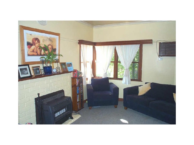 14 Barnett Street, Swan Hill VIC 3585