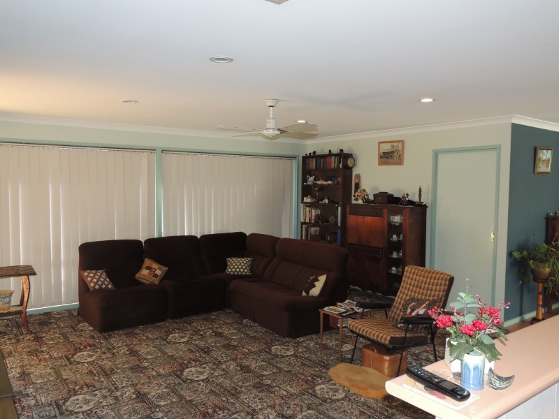 34 Poole Boulevard, Swan Hill VIC 3585