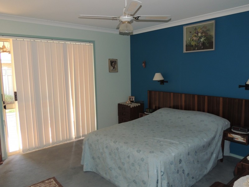 34 Poole Boulevard, Swan Hill VIC 3585