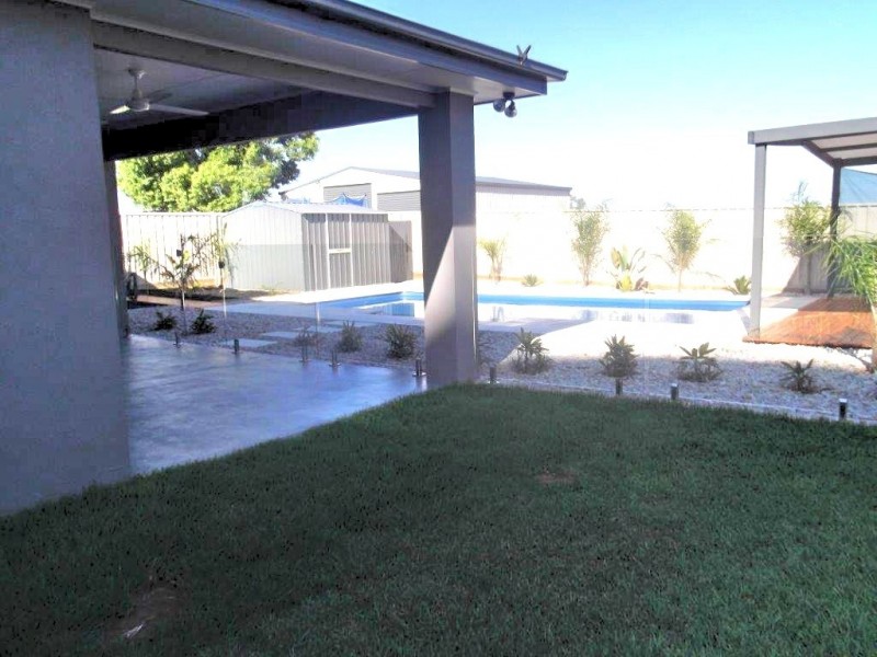 25 Boobialla Drive, Swan Hill VIC 3585