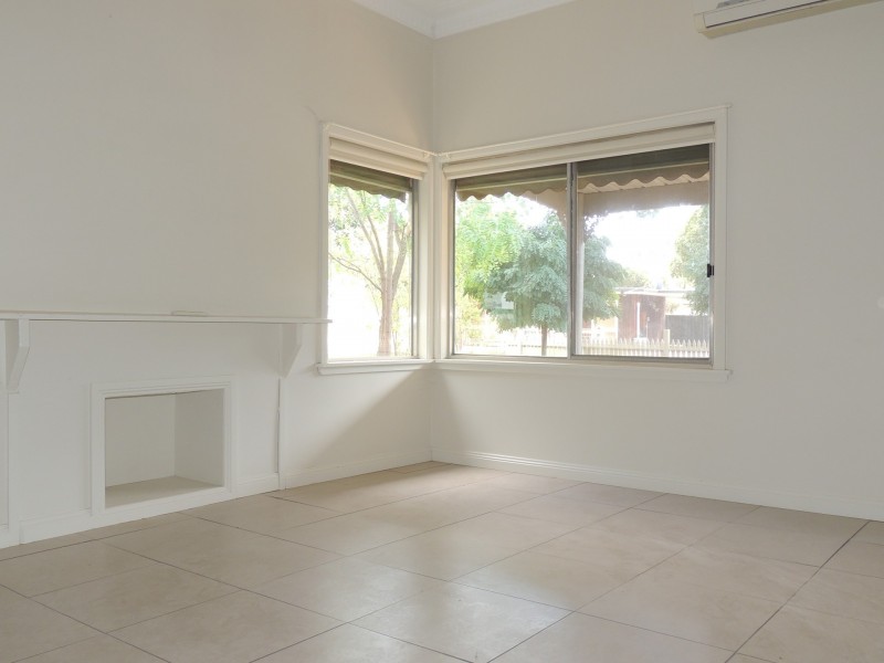 51 Donnington Street, Swan Hill VIC 3585