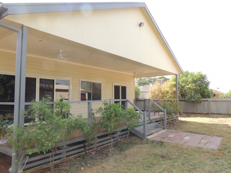 51 Donnington Street, Swan Hill VIC 3585