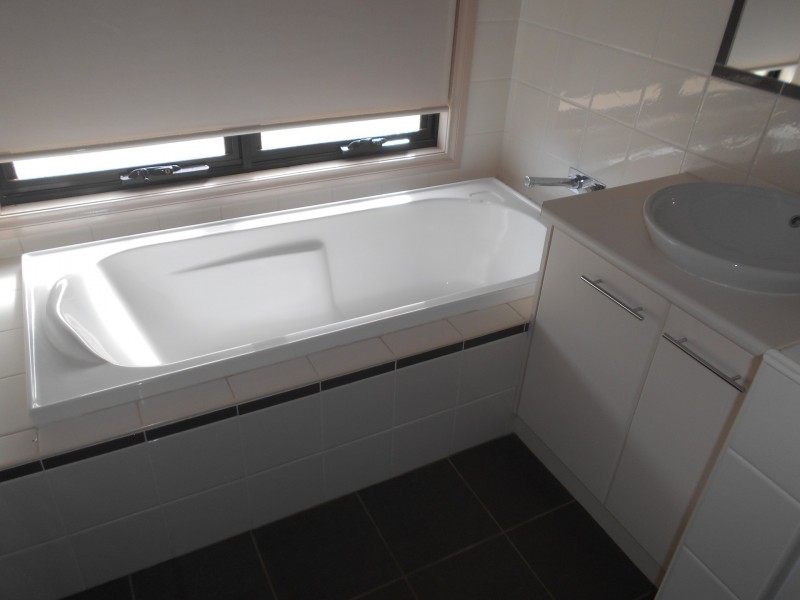 6 Tower Avenue, Swan Hill VIC 3585