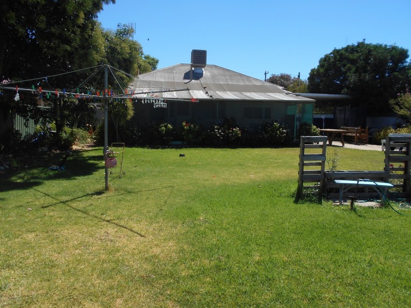 25 Boys Street, Swan Hill VIC 3585