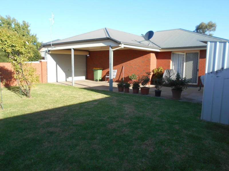 Unit 1/173 McCallum Street, Swan Hill VIC 3585