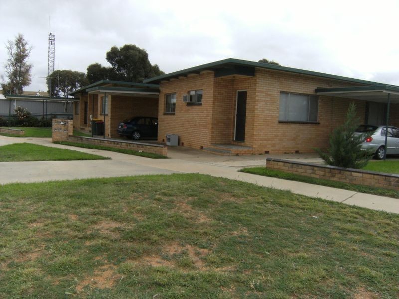 Unit 6/136 Stradbroke Avenue, Swan Hill VIC 3585