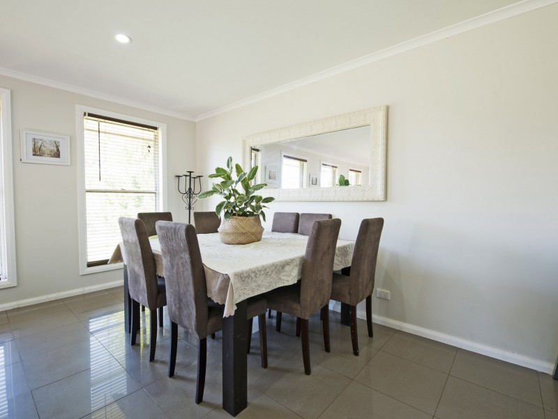 1 Mellor Grove, Swan Hill VIC 3585