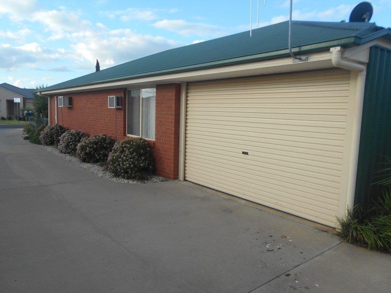 Unit 1/18 Guardian Court, Swan Hill VIC 3585
