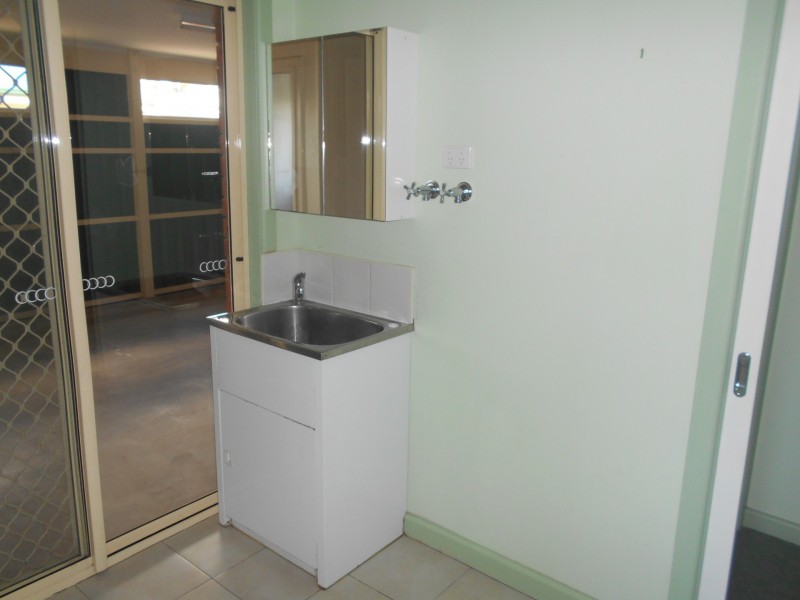 Unit 1/18 Guardian Court, Swan Hill VIC 3585