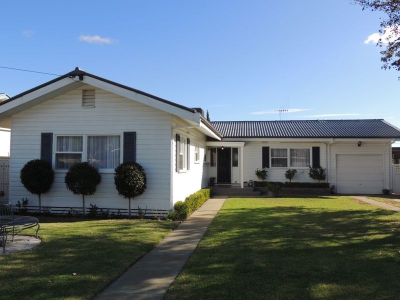 68 Thurla Street, Swan Hill VIC 3585