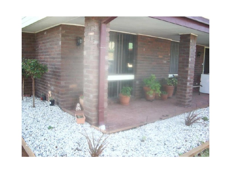 8 Adams Road, Swan Hill VIC 3585