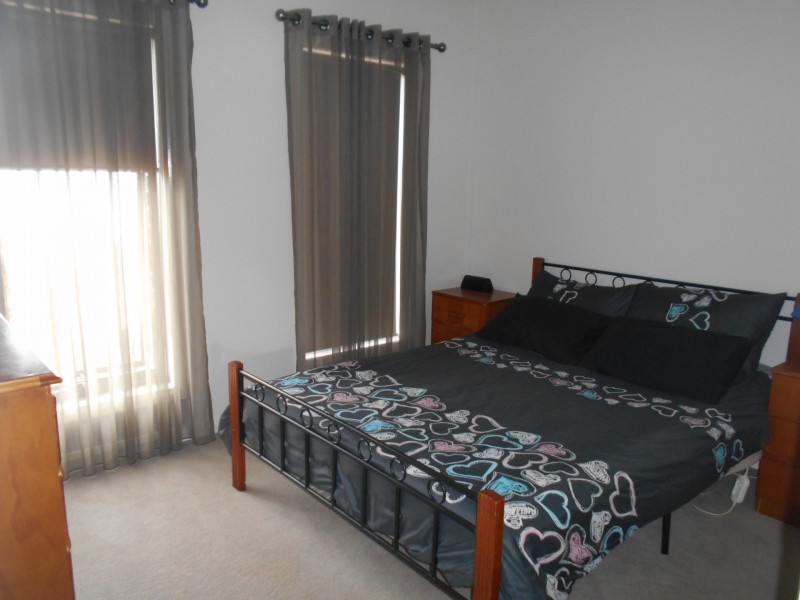 6 Heath Lane, Swan Hill VIC 3585