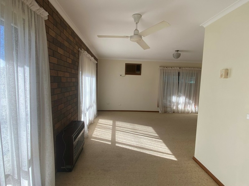 45 Arnoldt Street, Swan Hill VIC 3585