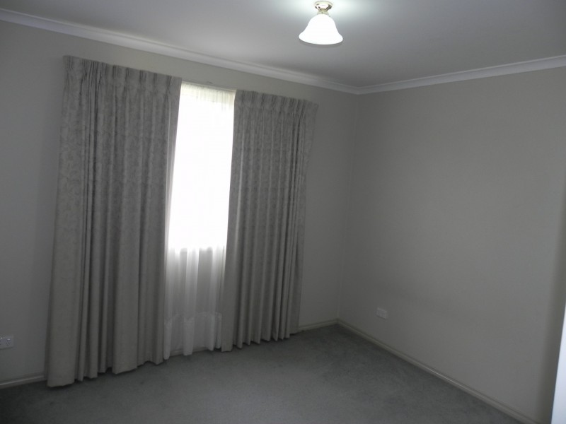 15 Adams Road, Swan Hill VIC 3585