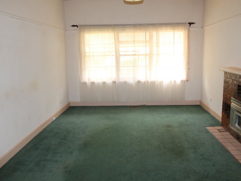 12 Long Street, Swan Hill VIC 3585