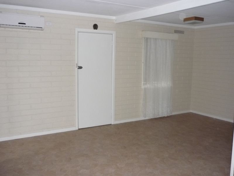 Unit 2/123 Murray Valley Highway, Lake Boga VIC 3584