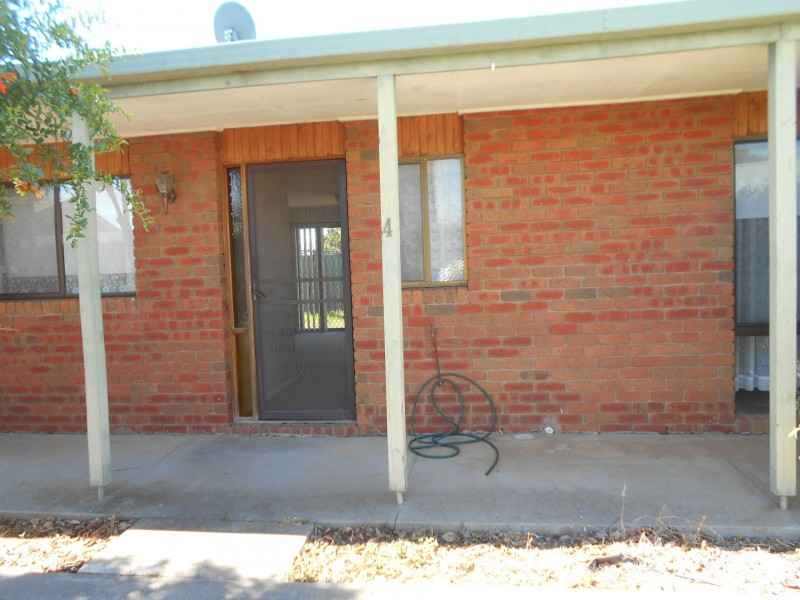 Unit 4/5 Parnee Street, Swan Hill VIC 3585